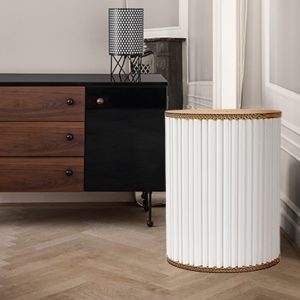 Sgabello contenitore multiuso