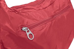 Sling Bag compatta trasformabile in tasca piatta Tucano