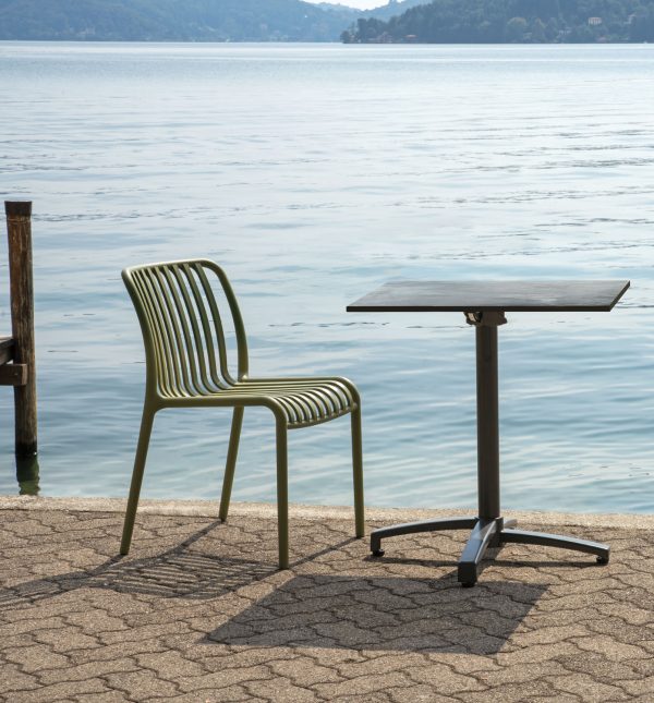 Sedia Trapani In Polipropilene Impilabile  - Consegnata Impilata 1 Pz