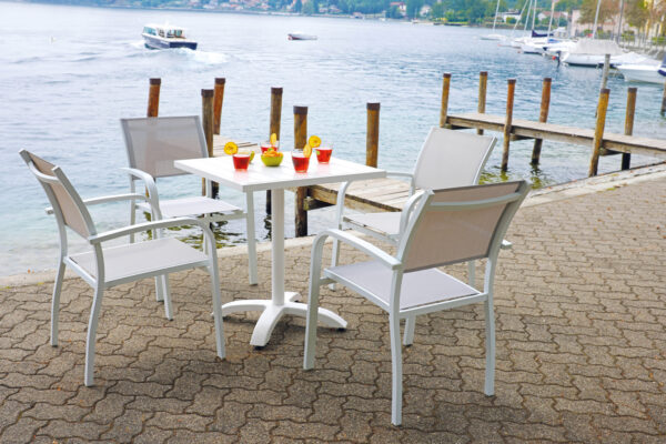 Sedia Viareggio - Alluminio Colore  - Con Braccioli - Impilabile