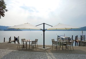 Ombrellone 3x3 doppio palo laterale Greenwood