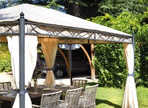 Gazebo oregon in ferro 3X4 con tende laterali Greenwod