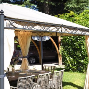 Gazebo oregon in ferro 3X4 con tende laterali Greenwod