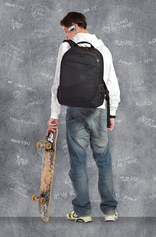 Zaino Tucano lato 15.6"per laptop e Macbook Pro 16"