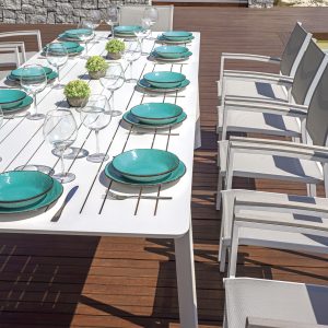 Tavolo Anzio - Allungabile  165/250 X 90 Cm - Piano A Doghe In Alluminio - Allungo Con Gambe Scorrevoli