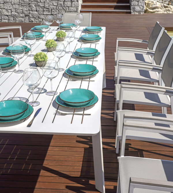 Tavolo Anzio - Allungabile  165/250 X 90 Cm - Piano A Doghe In Alluminio - Allungo Con Gambe Scorrevoli