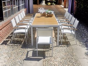 Tavolo Lanzarote 200/300 in alluminio e Teak Greenwood