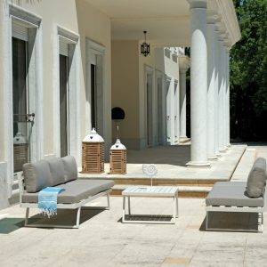 Set Tunisi Angolare - Composto Da 2 Divani A 3 Posti Trasformabili In Lettini - Tavolino 68 X 68 X 41 Cm Con Piano A Doghe Di Alluminio - Struttura In Alluminio  - Cuscini Sfoderabili