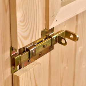 Casa Barone in abete rosso, assi da 28 mm.