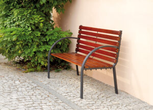 Panca Piccadilly tubo metallo e legno rovere Greenwood