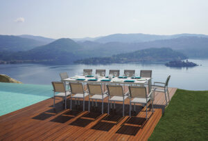 Tavolo Nettuno - Allungabile  200/300 X 100 Cm - Piano A Doghe In Alluminio - Allungo Con Gambe Scorrevoli