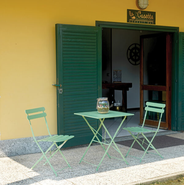 Tavolo Bistro' 60X60 In Ferro Verde 1 Pz
