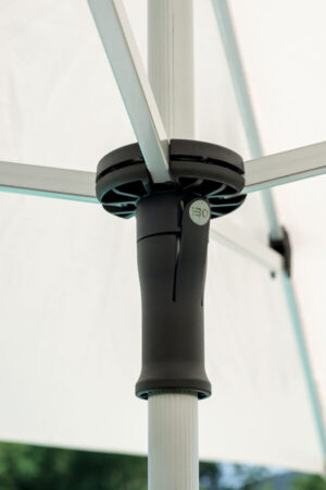 Ombrellone Zefiro in alluminio e olefin Greenwood