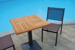 Piano in teak Greenwood