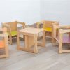 Sedia a cubo DIXI/Q di Adex trasformabile in tavolino per bambini