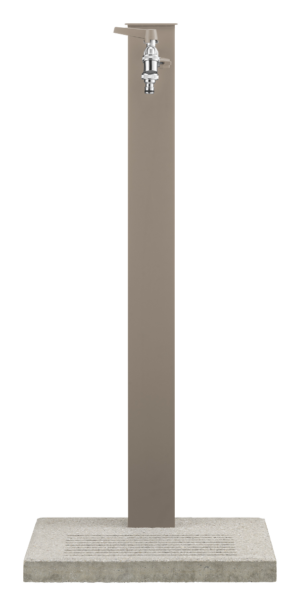 Fontana da esterno a doppio rubinetto con portagomma e base Belfer in acciaio zincato