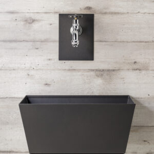 Fontana a parete con vaschetta Belfer in acciaio zincato